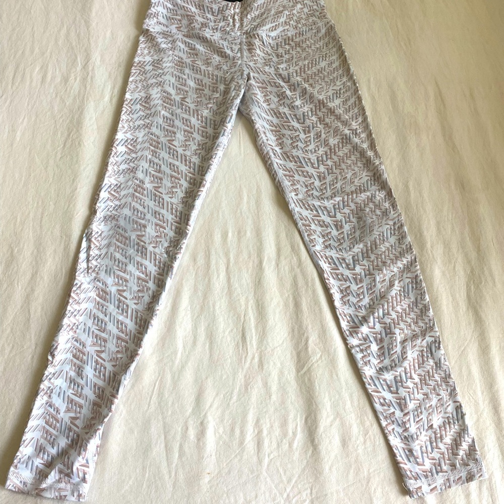 Victoria Secret Knockout Leggings
